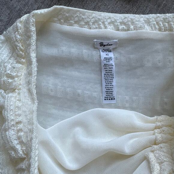 Bydee Lace Set - Picture 4 of 6